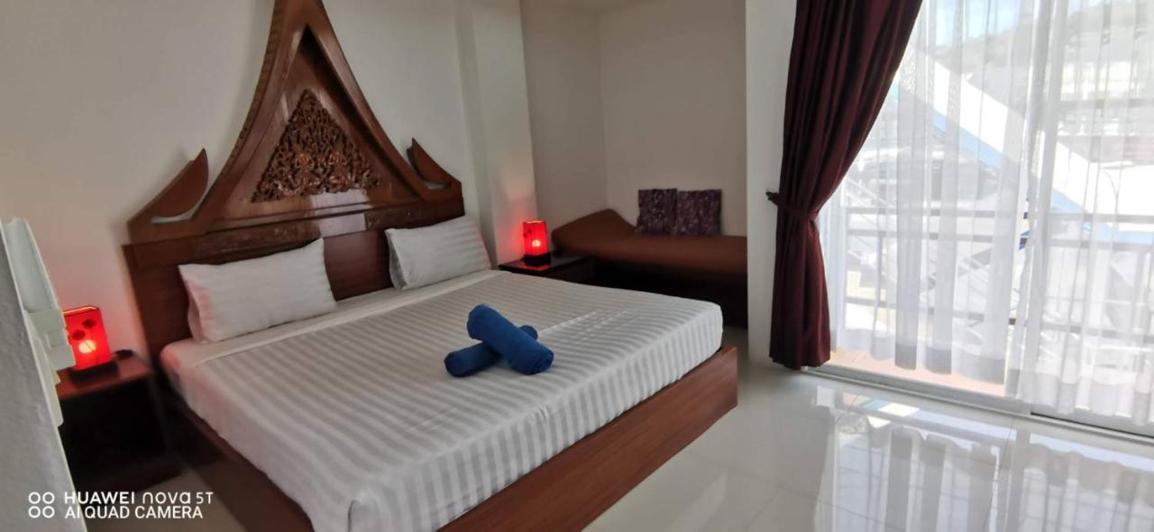 Sure Guesthouse Камала-Біч Екстер'єр фото