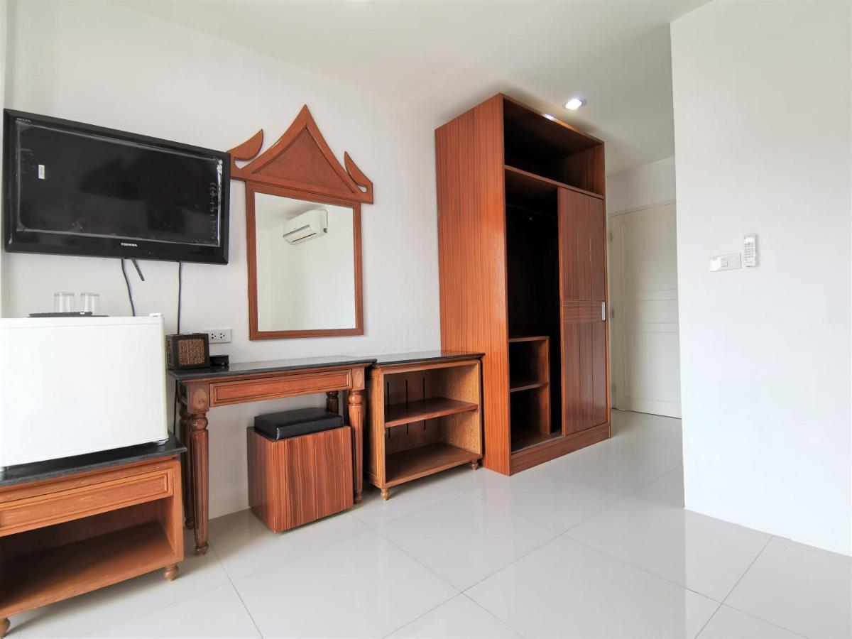 Sure Guesthouse Камала-Біч Екстер'єр фото